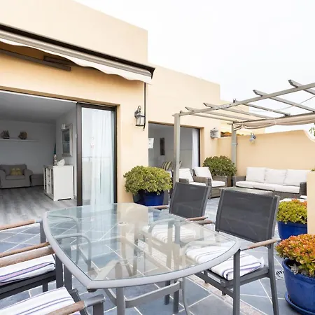 106 Medano Perfect Seaviews By Sunkeyrents * El Medano (Tenerife)
