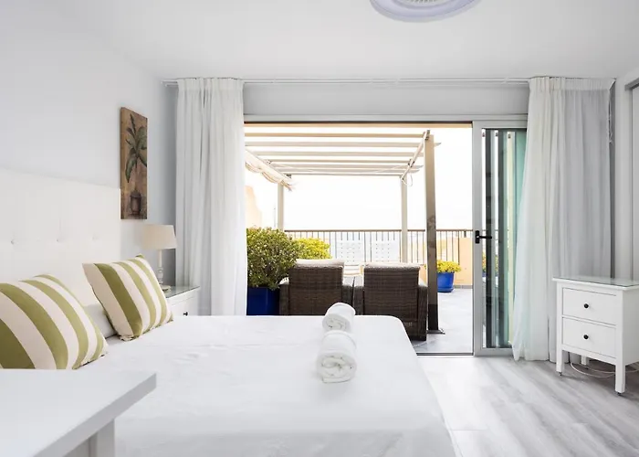 Medano Perfect Seaviews By Sunkeyrents * El Medano (Tenerife)