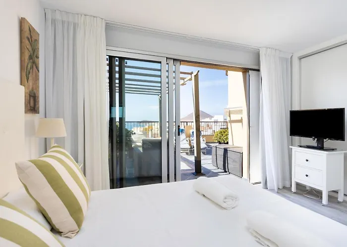 Medano Perfect Seaviews By Sunkeyrents * El Medano (Tenerife)